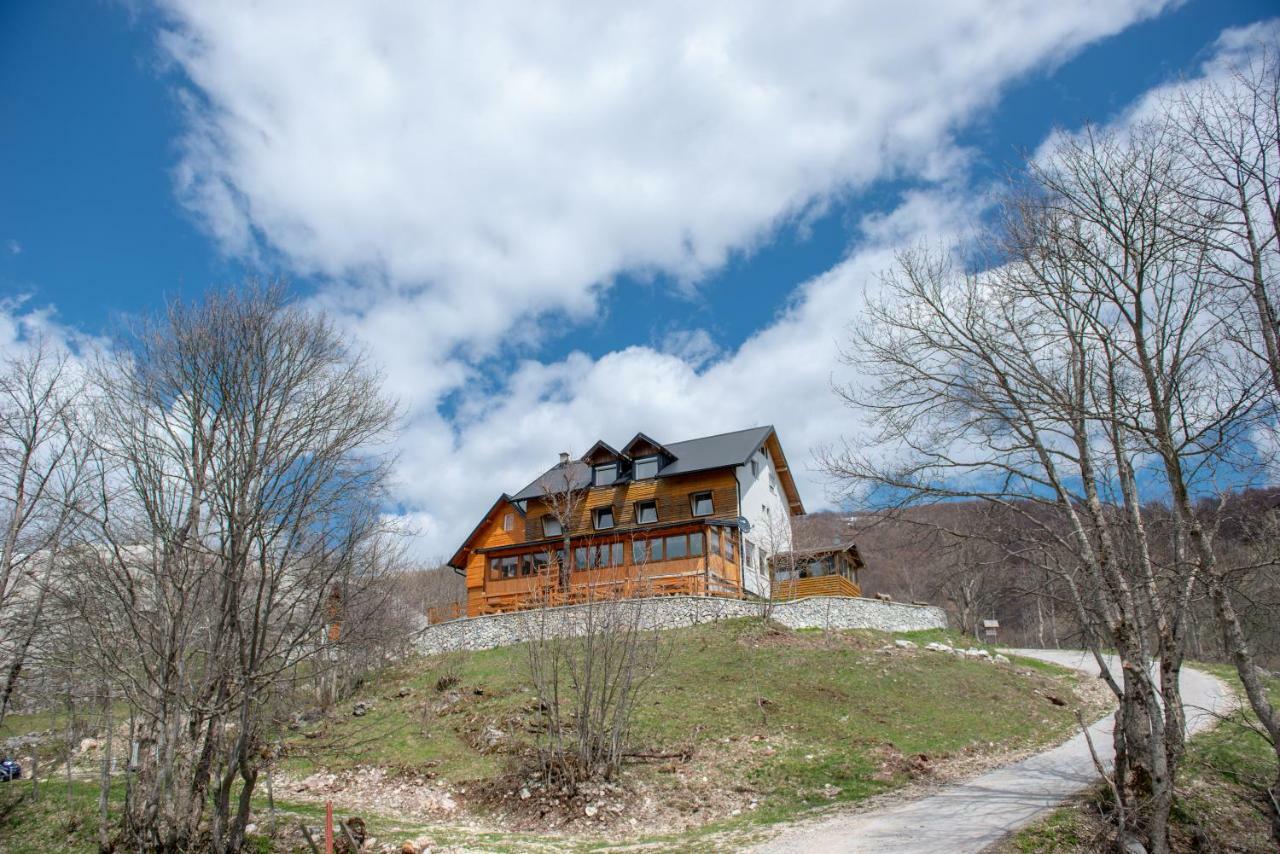 Bed And Breakfast Umoljani 외부 사진
